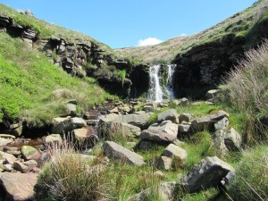 Watyerfall on Crowden Little Brook